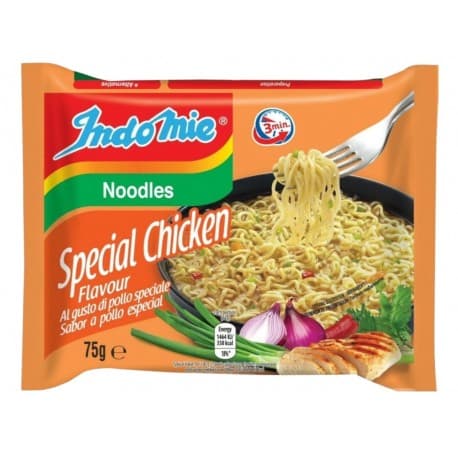 Makaron o smaku kurczaka INDOMIE 75g